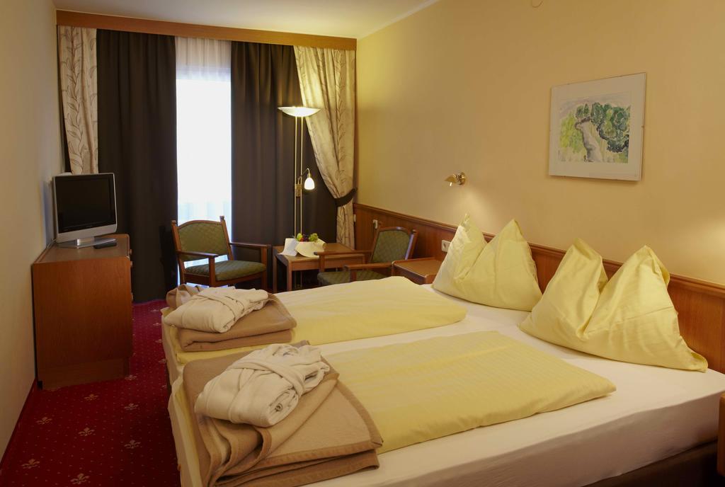 Hotel Kuerschner Kotschach-Mauthen Cameră foto